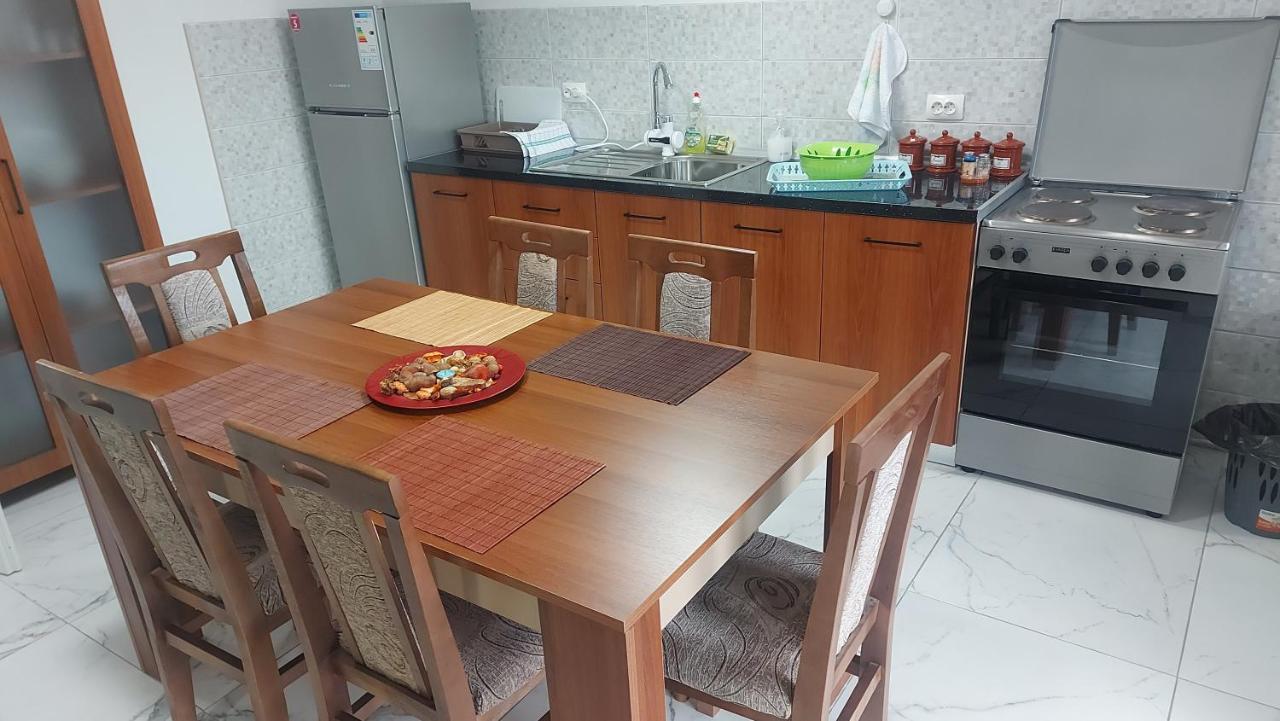 Xxl Apartments City Centar Bitola Bagian luar foto