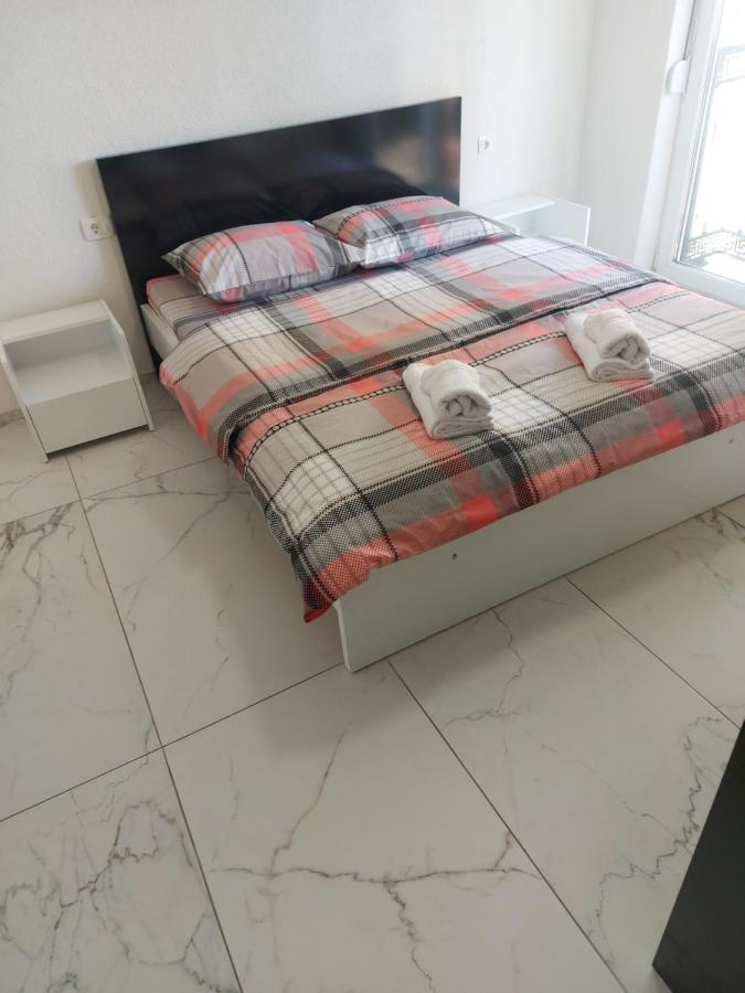 Xxl Apartments City Centar Bitola Bagian luar foto